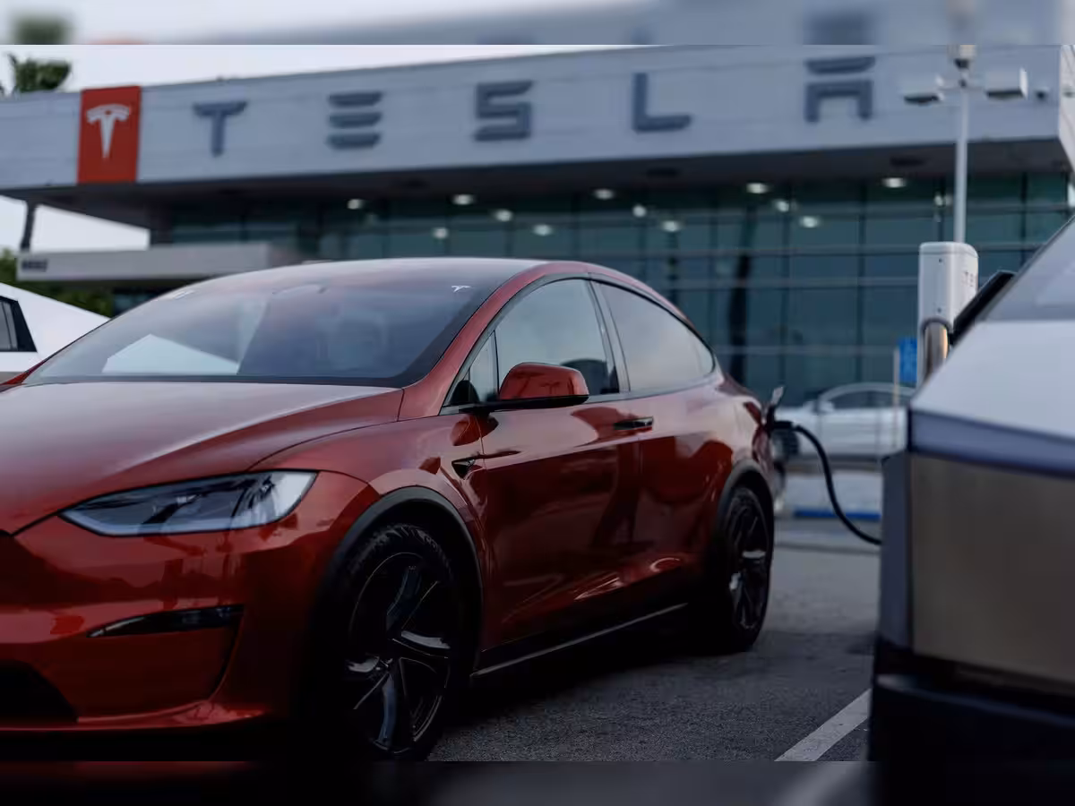 Tesla robotaxi expands to Orlando and Tampa before earnings
