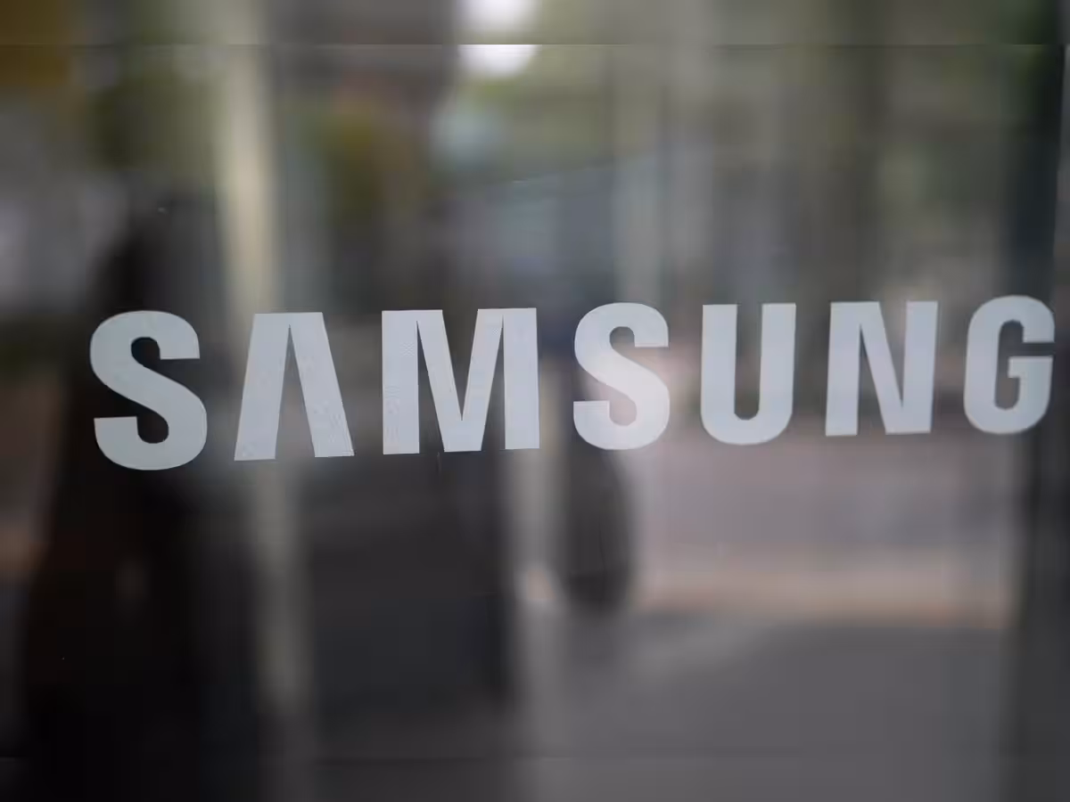 Samsung's AI chip profits hit record as foundry bleeds share