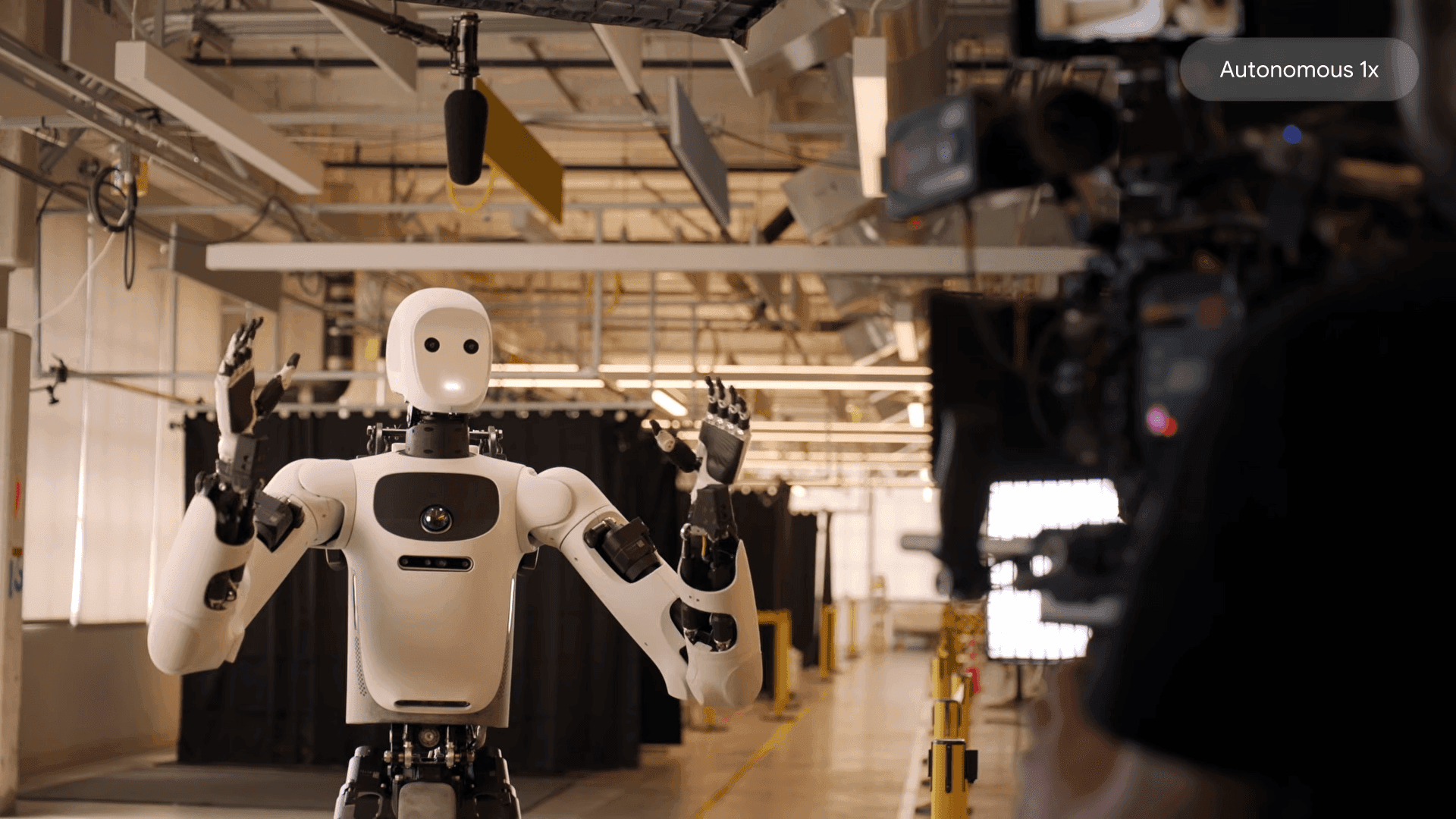 Gemini Robotics 2: DeepMind's new VLA model controls any robot