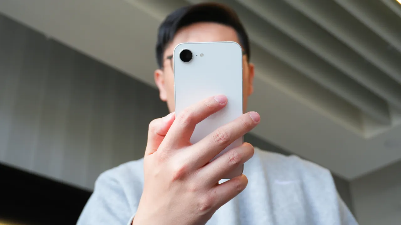 iPhone Magnifier app: The hidden features worth using